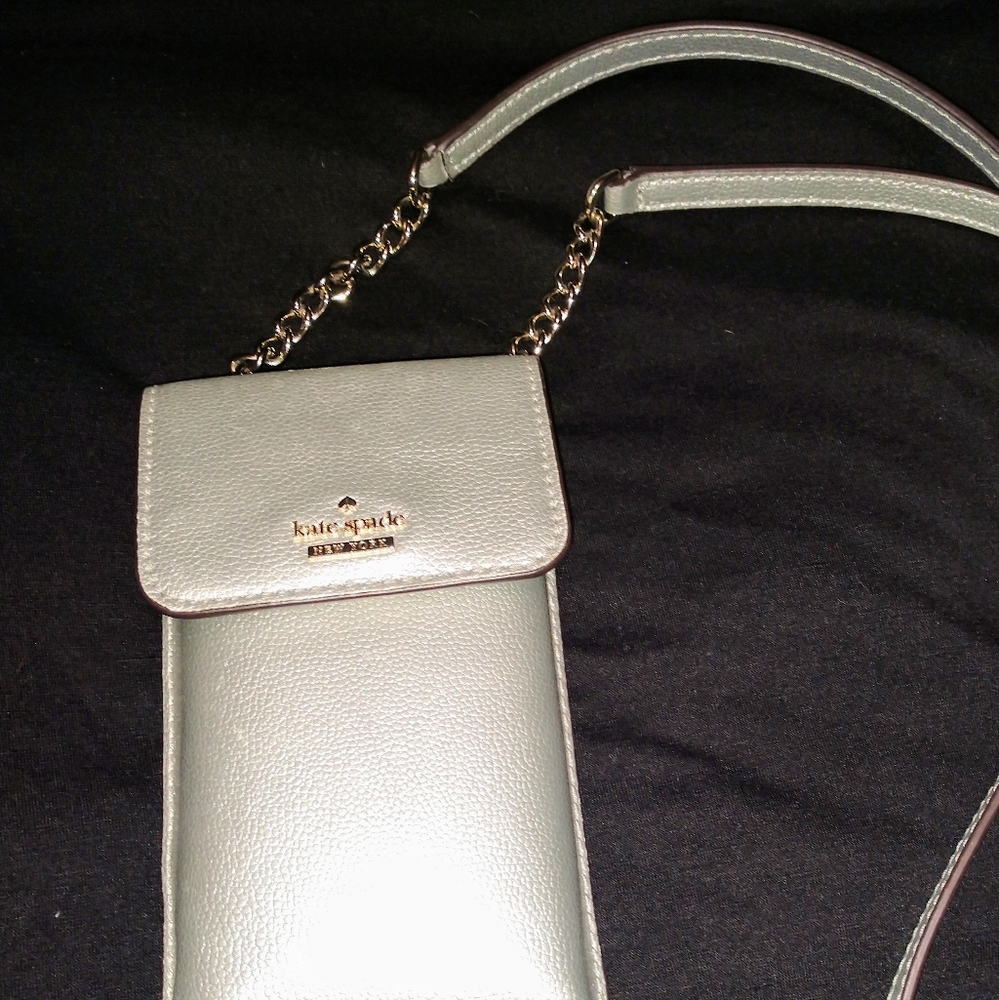 COPY - Kate Spade phone purse